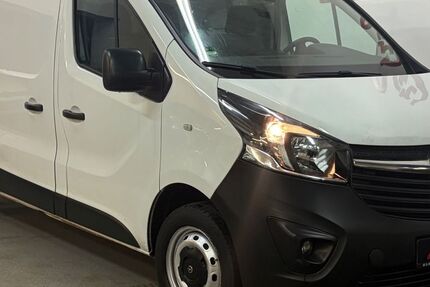 Opel Vivaro 109.666 km 5.950 &euro; Wuppertal 42289