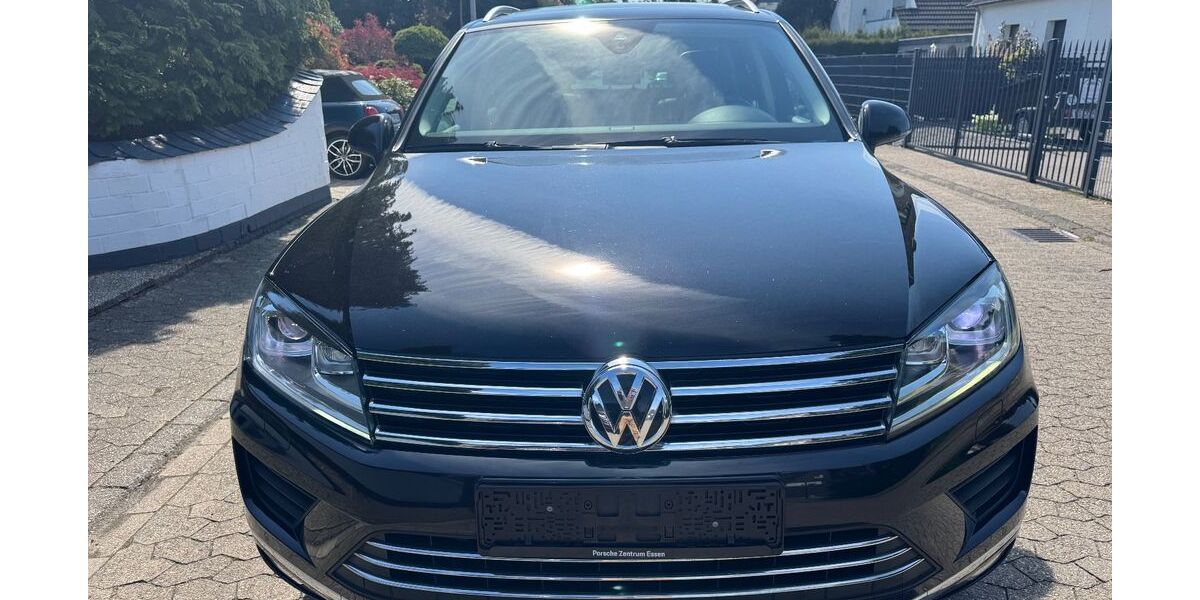 VW Touareg 247.900 km 14.990 &euro; Ratingen 40885