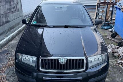 Skoda Fabia 153.000 km 2.000 &euro; Burscheid 51399