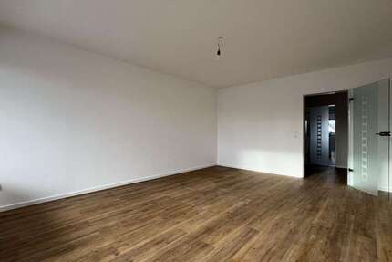 Wohnung Leverkusen - 3 Zimmer, 76 m&sup2;, 880&euro; | Angebot:26151644