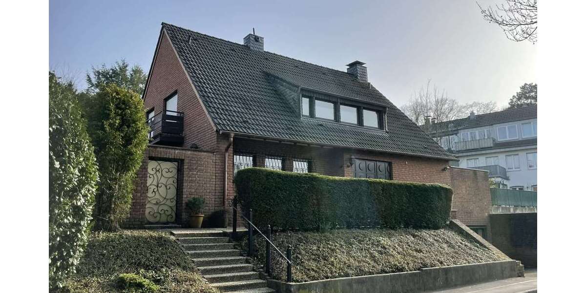 Einfamilienhaus Wülfrath - 4 Zimmer, 200 m&sup2;, 615.000&euro; | Angebot:26308855