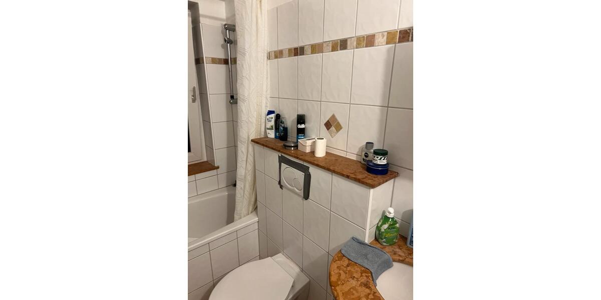 Etagenwohnung Remscheid - 1 Zimmer, 38 m&sup2;, 430&euro; | Angebot:24744783