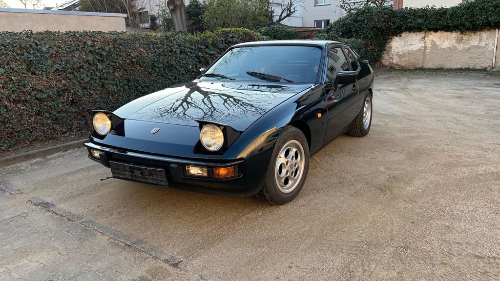 Porsche 924 214.000 km 11.999 &euro; Erkrath 40699