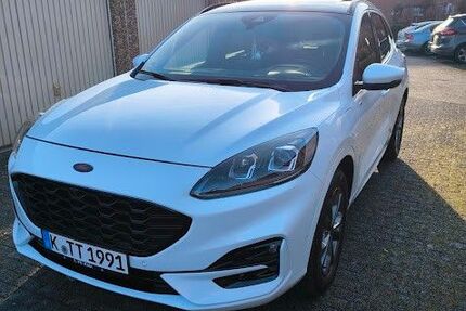 Ford Kuga 94.000 km 21.500 &euro; Köln 50765