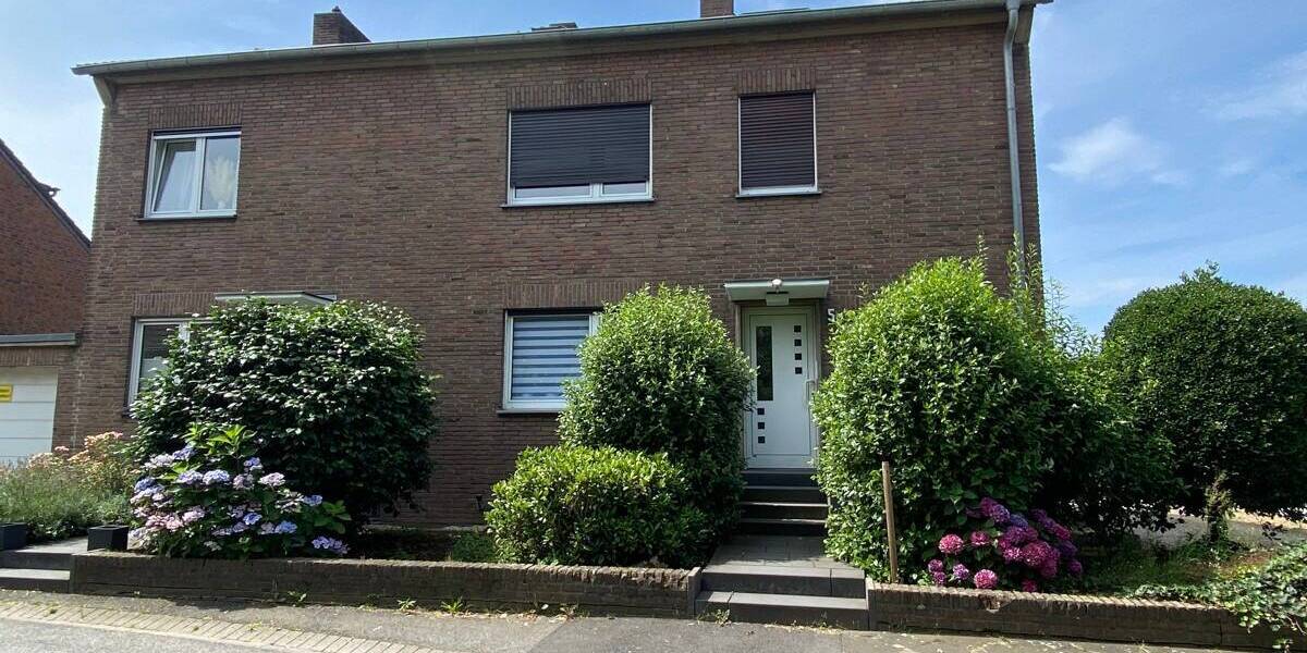 Etagenwohnung Meerbusch / Büderich Büderich - 2 Zimmer, 35 m&sup2;, 420&euro; | Angebot:26277634