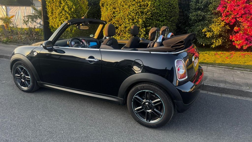 Mini One Cabrio 130.500 km 8.500 &euro; Wuppertal 42111