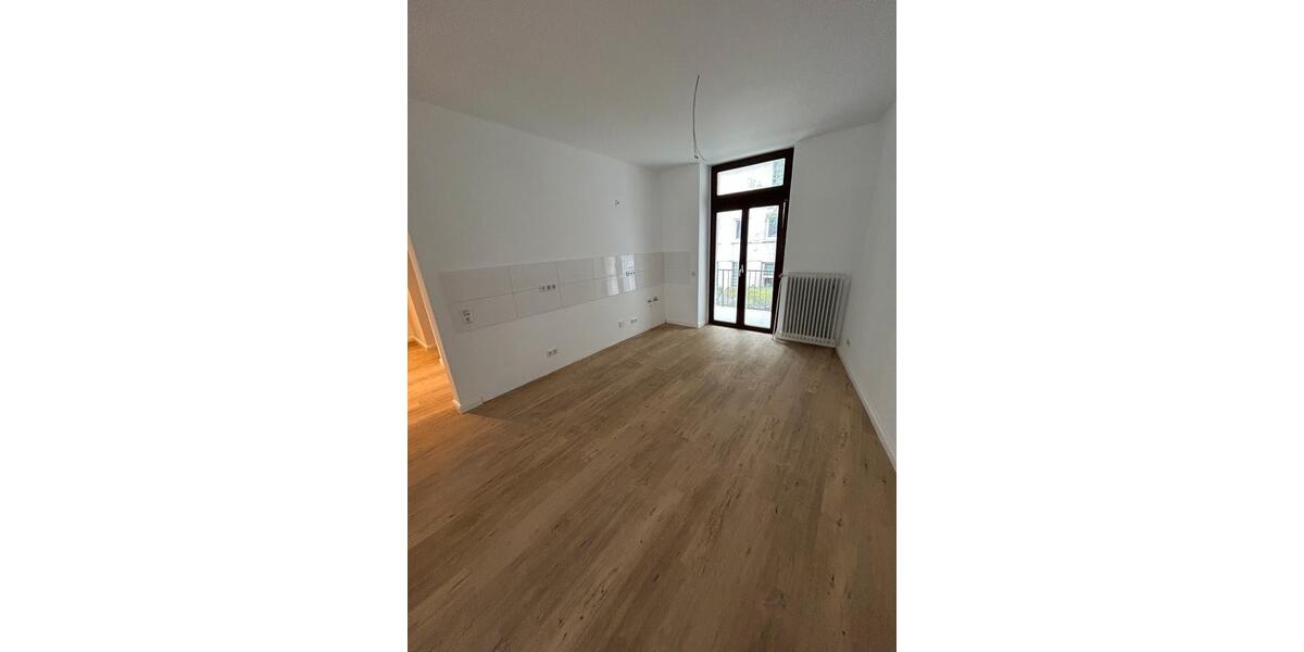 Etagenwohnung Wuppertal Arrenberg - 2 Zimmer, 64 m&sup2;, 870&euro; | Angebot:25305259