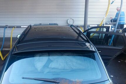 BMW 318 260.000 km 3.900 &euro; Köln 51103