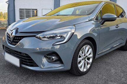Renault Clio 101.597 km 8.990 &euro; Frechen 50226