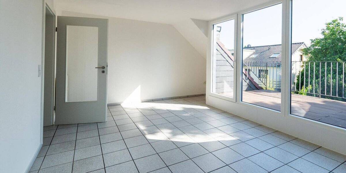 Etagenwohnung Leverkusen Hitdorf - 3 Zimmer, 78 m&sup2;, 219.000&euro; | Angebot:26102921