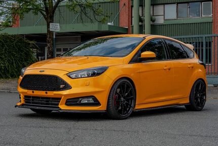 Ford Focus 139.250 km 14.599 &euro; Remscheid 42857