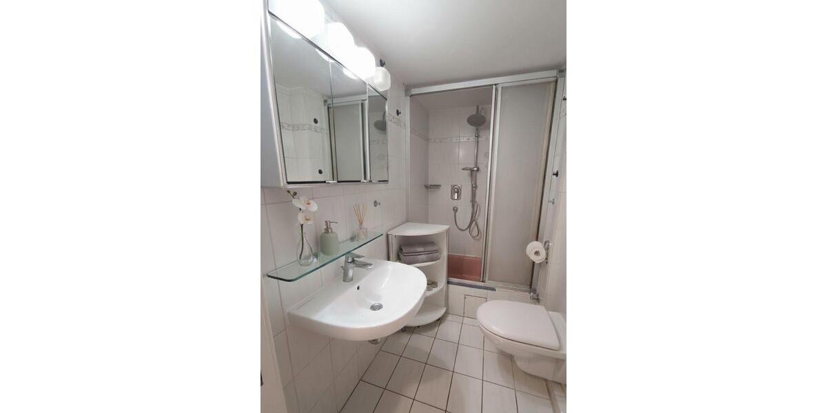 Erdgeschoßwohnung Neuss - 1 Zimmer, 62 m&sup2;, 249.950&euro; | Angebot:26248924