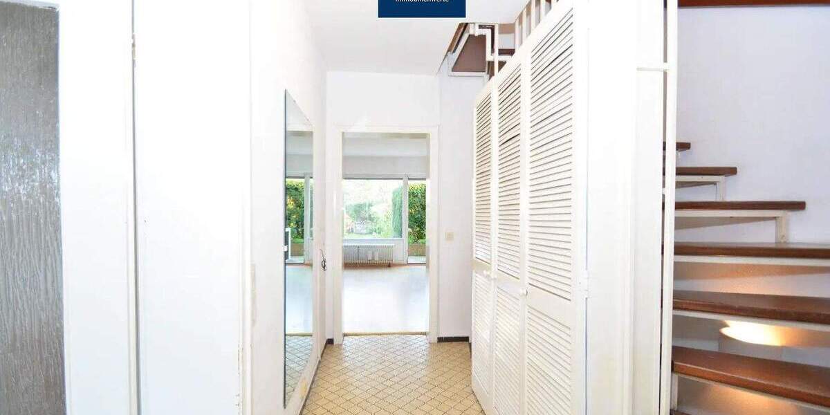 Reihenmittelhaus Langenfeld (Rheinland) Richrath - 5 Zimmer, 99 m&sup2;, 335.000&euro; | Angebot:25879141