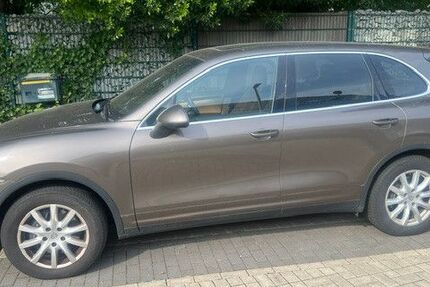 Porsche Cayenne 199.500 km 18.790 &euro; Velbert 42553