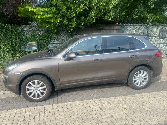 Porsche Cayenne 199.500 km 18.790 &euro; Velbert 42553