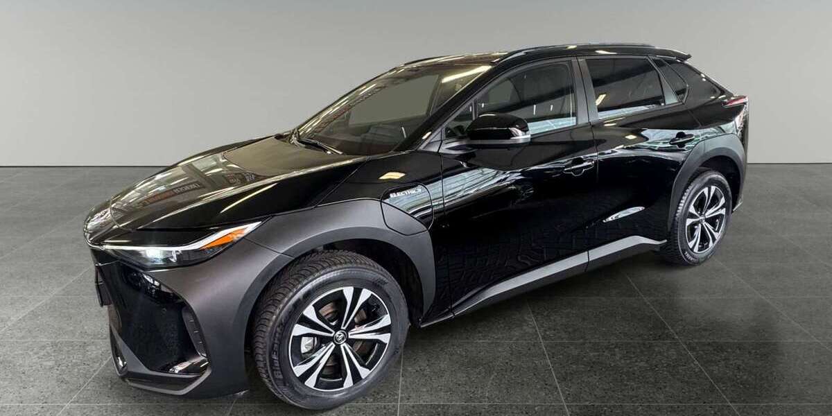 Toyota bZ4X 51.799 km 26.490 &euro; Düsseldorf 40233