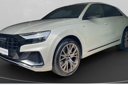 Audi Q8 57.316 km 61.990 &euro; Köln 50968