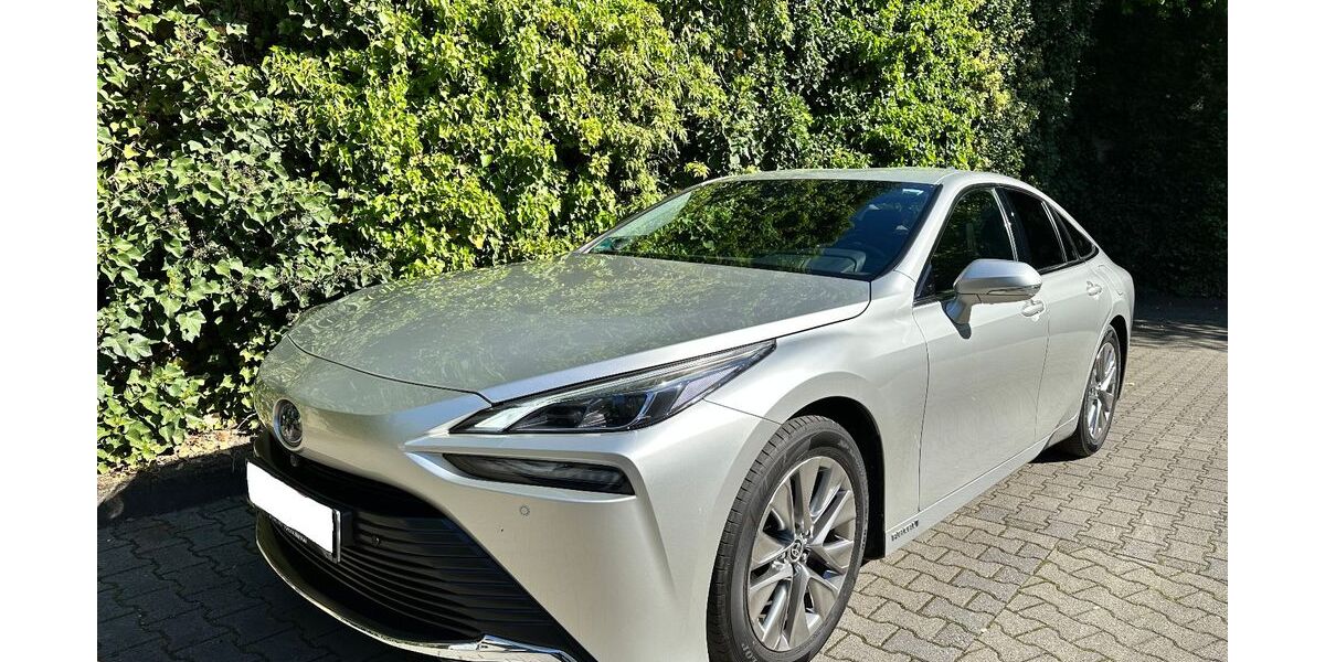 Toyota Mirai 18.000 km 13.490 &euro; Wuppertal 42281
