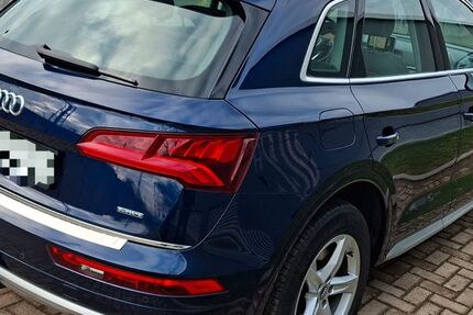 Audi Q5 121.500 km 23.950 &euro; Düsseldorf 40229