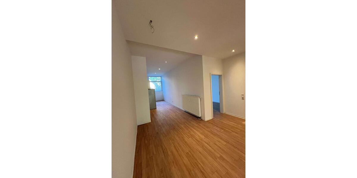 Etagenwohnung Köln Lindenthal - 3 Zimmer, 115 m&sup2;, 1.660&euro; | Angebot:25646825