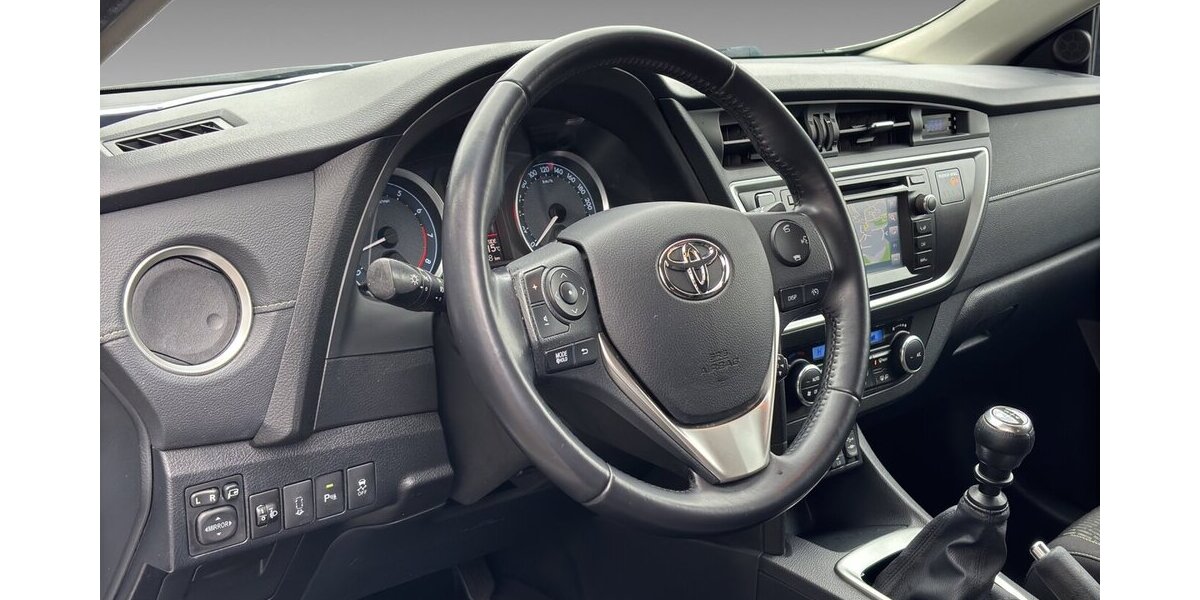Toyota Auris Edition Klima Navi Kamera 132.068 km 8.800 &euro; Wuppertal 42327
