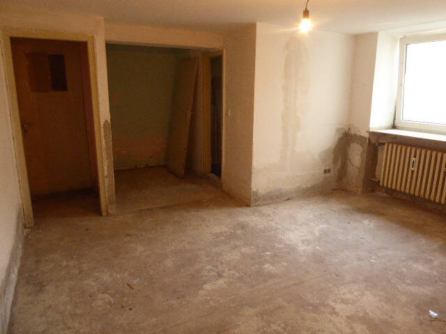 Gewerbeobjekt Düsseldorf Rath - 8 Zimmer, 156 m&sup2;, 350.000&euro; | Angebot:25665198