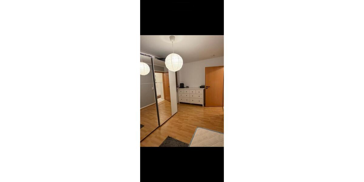 Hochparterre Solingen Aufderhöhe - 2 Zimmer, 70 m&sup2;, 850&euro; | Angebot:25433316