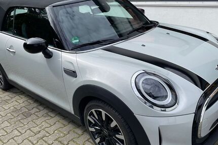 Mini Cooper 15.000 km 25.750 &euro; Solingen 42655