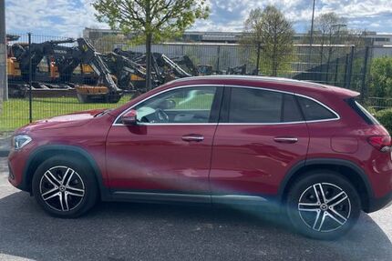 Mercedes-Benz GLA 200 43.500 km 33.900 &euro; Monheim 40789