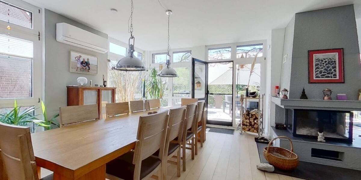 Einfamilienhaus Neuss Furth-Mitte - 9 Zimmer, 302 m&sup2;, 1.250.000&euro; | Angebot:25662737