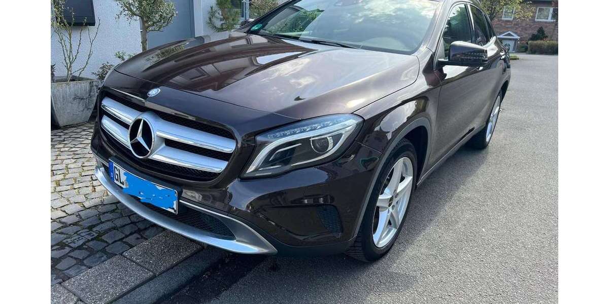 Mercedes-Benz GLA 220 142.500 km 15.250 &euro; Odenthal 51519