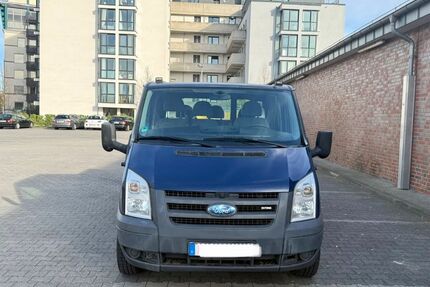 Ford Transit 180.000 km 6.999 &euro; Köln 50825