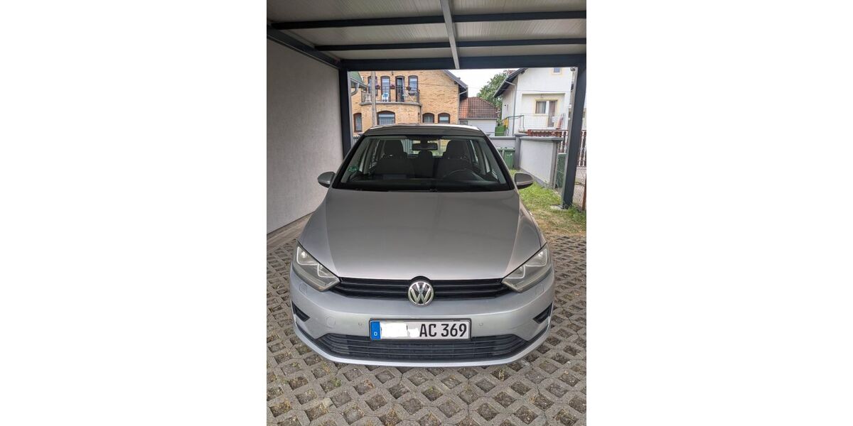 VW Golf Sportsvan 304.000 km 5.500 &euro; Erkrath 40699