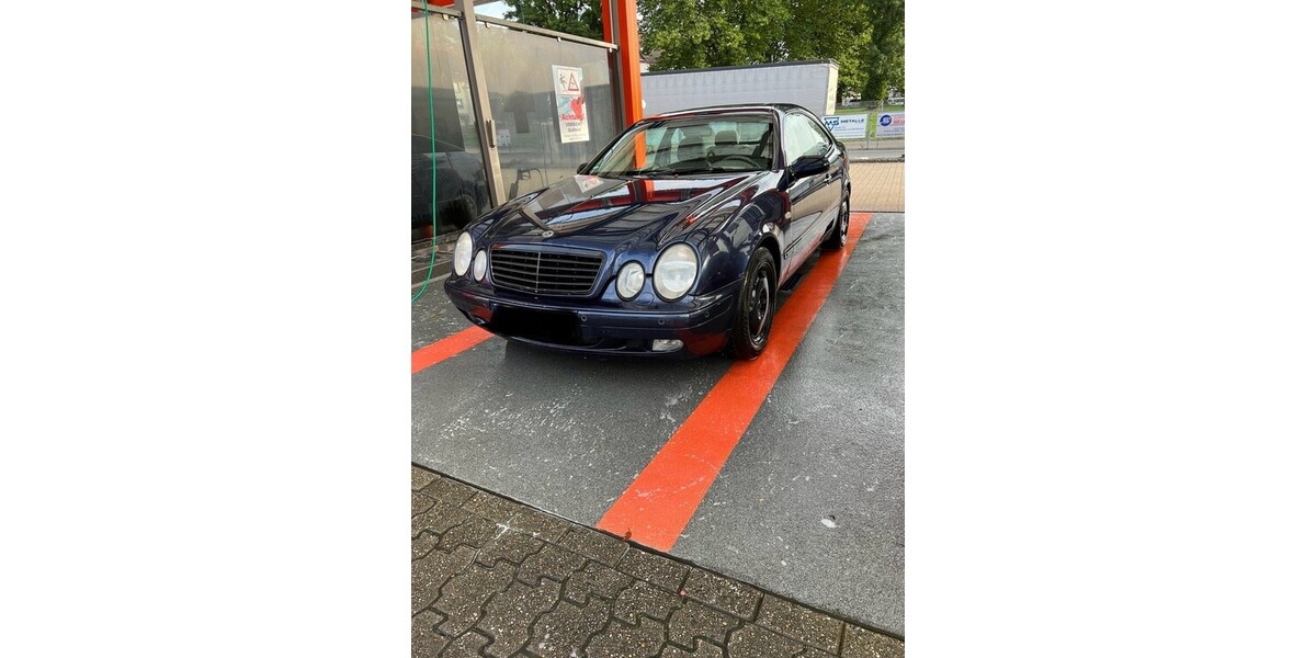 Mercedes-Benz CLK 320 180.000 km 2.000 &euro; Schwelm 58332