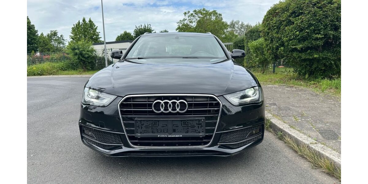 Audi A4 60.381 km 16.900 &euro; Düsseldorf 40472