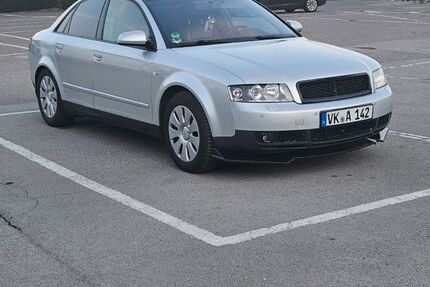 Audi A4 235.000 km 2.500 &euro; Köln 51061