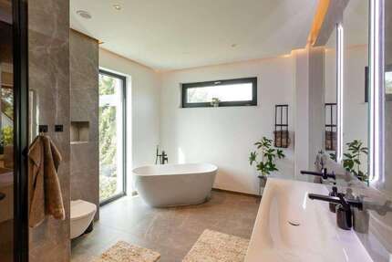 Haus Bergisch Gladbach Frankenforst - 6 Zimmer, 150 m&sup2;, 735.000&euro; | Angebot:25275496