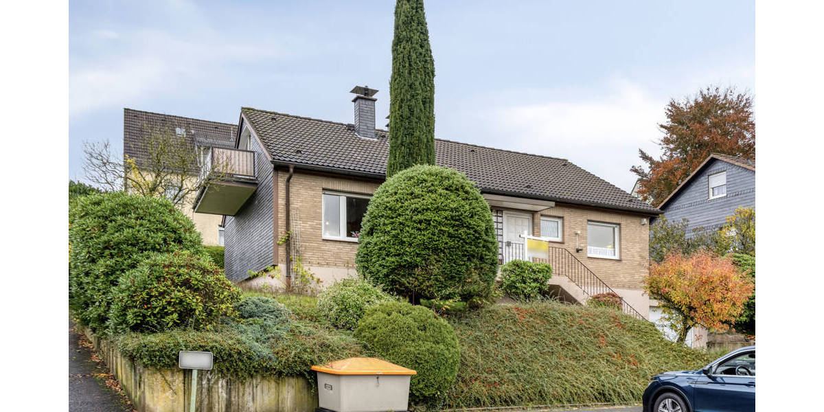 Hier können Sie den Sommer im eigenen Garten genießen. - Einfamilienhaus Radevormwald / Dahlerau Dahlerau | Angebot:26261136
