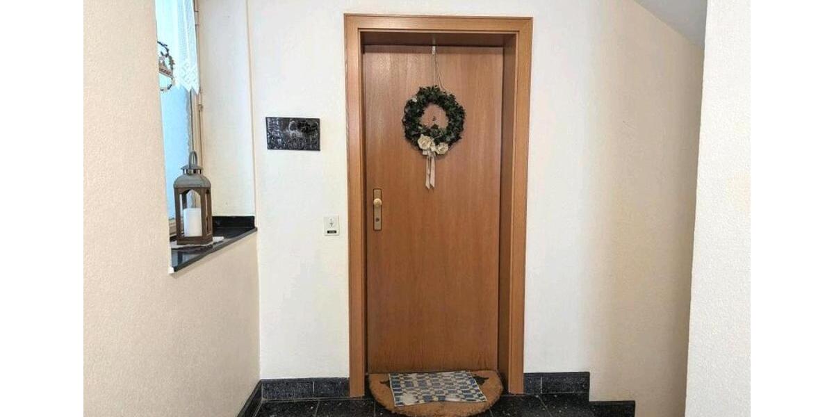 Etagenwohnung Wuppertal Arrenberg - 3 Zimmer, 77 m&sup2;, 175.000&euro; | Angebot:27295628