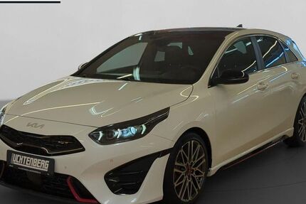 Kia ceed / Ceed 61.275 km 24.650 &euro; Leverkusen 51381