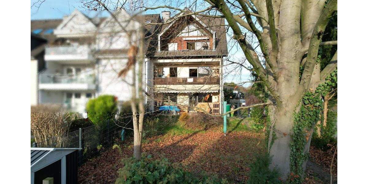 Mehrfamilienhaus, Wohnhaus Leverkusen / Lützenkirchen Quettingen - 8 Zimmer, 234 m&sup2;, 649.000&euro; | Angebot:25679035