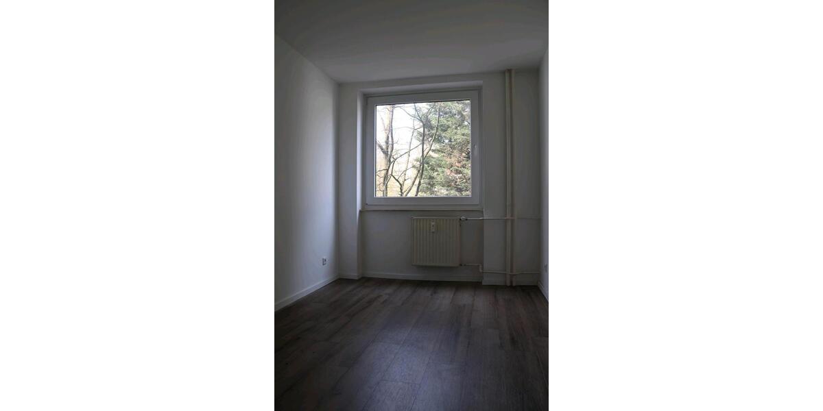 Hochparterre Düsseldorf Niederkassel - 3.5 Zimmer, 82 m&sup2;, 540.000&euro; | Angebot:26023909