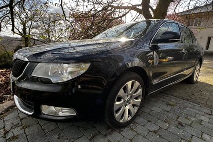 Skoda Superb 70.000 km 10.500 &euro; Solingen 42657