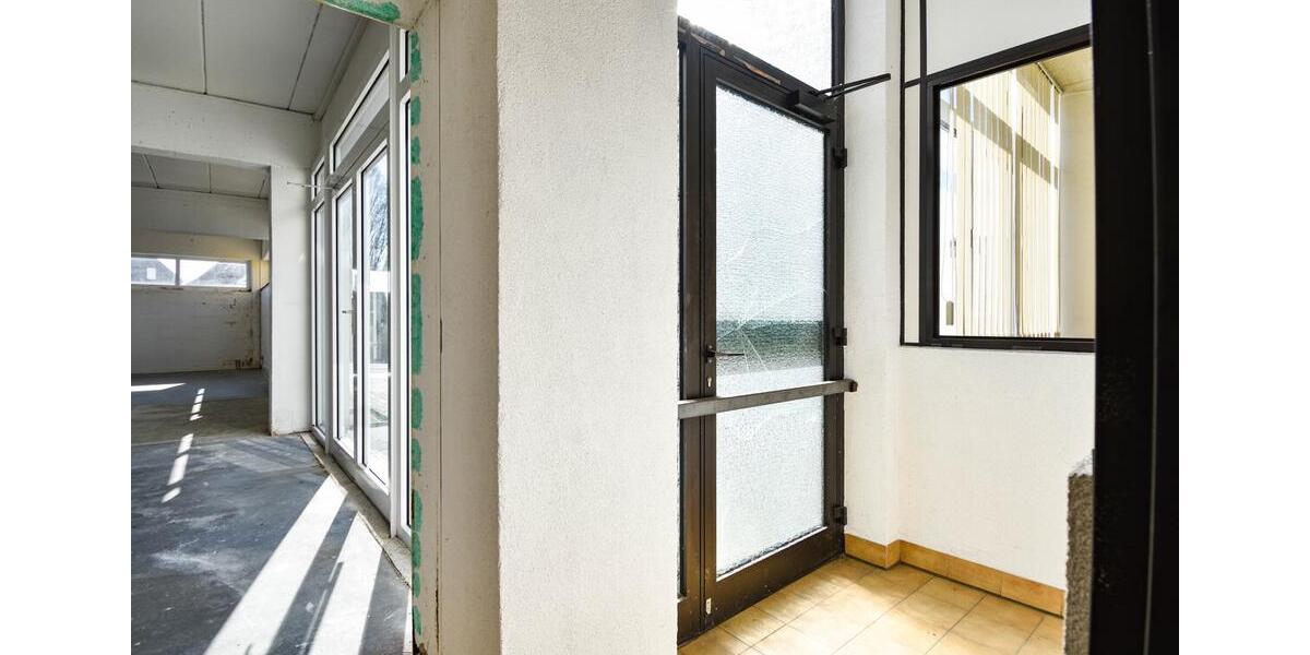 Gewerbeobjekt Solingen Höhscheid - 2.999&euro; | Angebot:23779293