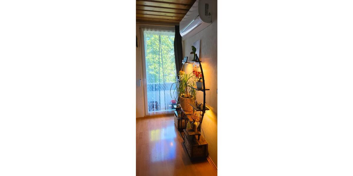 Etagenwohnung Wuppertal Gemarkung Vohwinkel - 4 Zimmer, 96 m&sup2;, 250.000&euro; | Angebot:26765872
