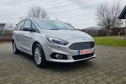 Ford S-Max 118.500 km 14.900 &euro; Neuss OT Barbaraviertel 41460
