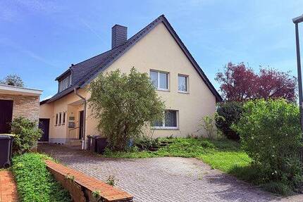 Haus Köln Eil - 6 Zimmer, 140 m&sup2;, 590.000&euro; | Angebot:26292958