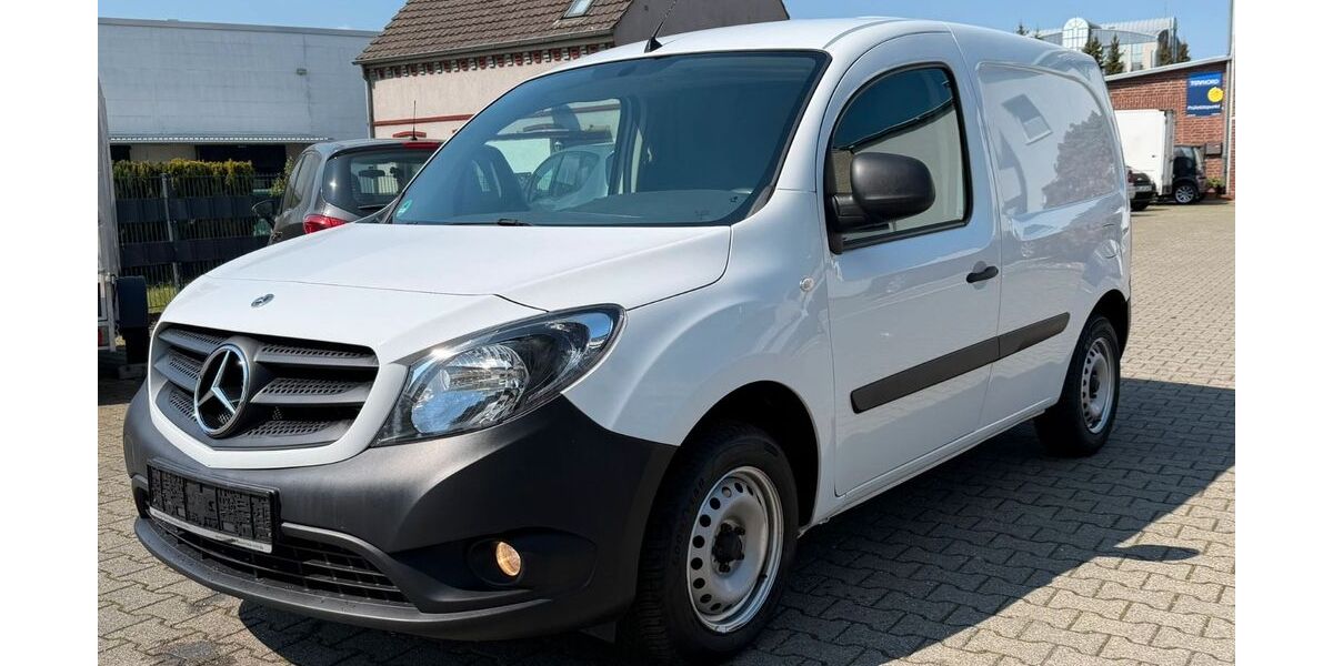Mercedes-Benz Citan 199.252 km 9.490 &euro; Hilden 40721