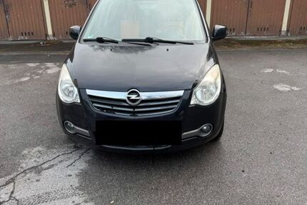 Opel Agila 132.000 km 1.600 &euro; Meerbusch 40667