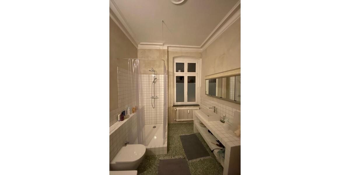 Etagenwohnung Köln Innenstadt - 4 Zimmer, 110 m&sup2;, 2.000&euro; | Angebot:25999442